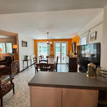 La Florence Provencale, 6 Chambres, Piscine, Veranda Dom wakacyjny
