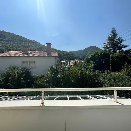 La Florence Provencale, 6 Chambres, Piscine, Veranda 度假居 迪涅莱班