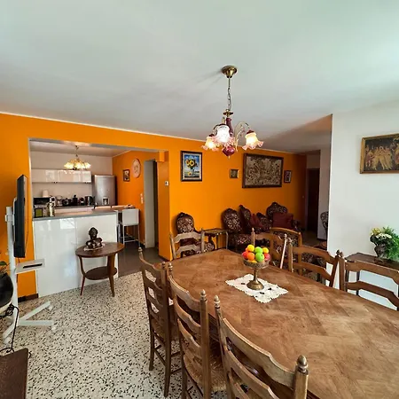 La Florence Provencale, 6 Chambres, Piscine, Veranda 度假居 *